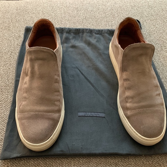 John Varvatos Reed Laceless Low Top Suede Sneaker